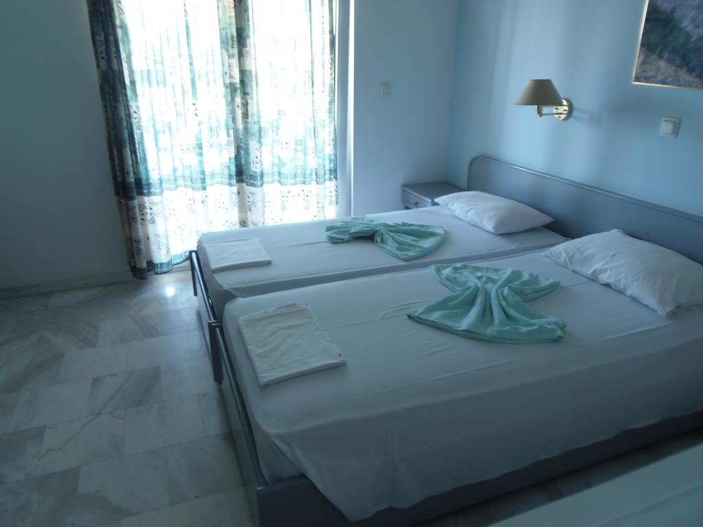 Great Alexander Hotel プラカ・リトホロ 部屋 写真